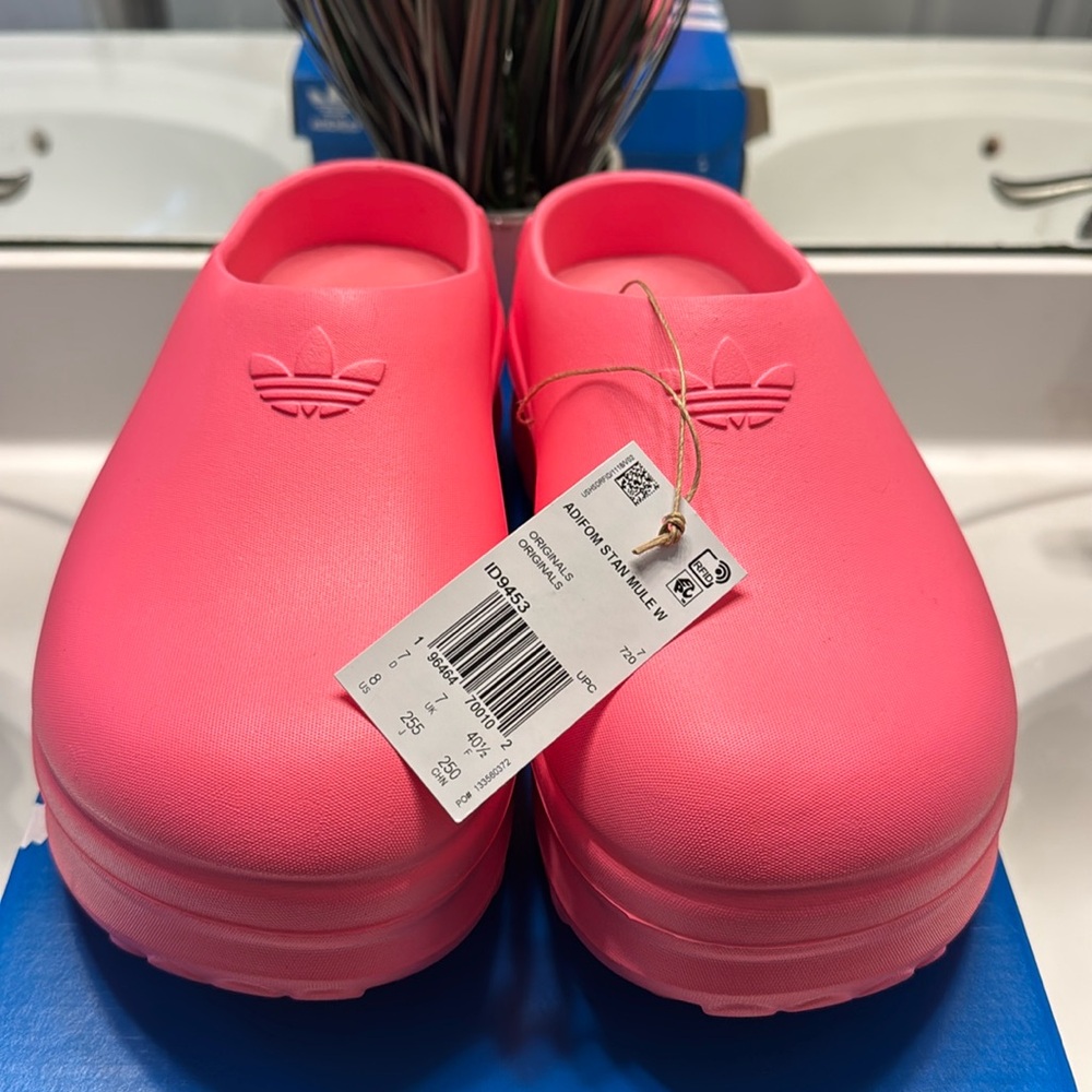 ADIDAS MULES